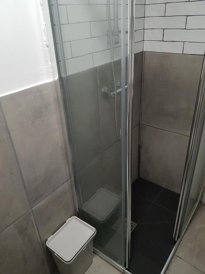 Vila Das Olarias - Mini Studios Лиссабон Экстерьер фото